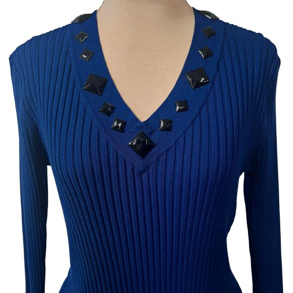 August Silk Blue V-Neck Knit Sweater with Black Diamond Detail - Picture 1 of 10